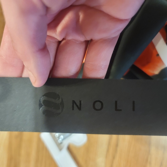 *FINAL* NOLI ROSE LEGGING: FLORAL PRINT: BLACK/RED: NWT: SZ XS - Picture 3 of 5